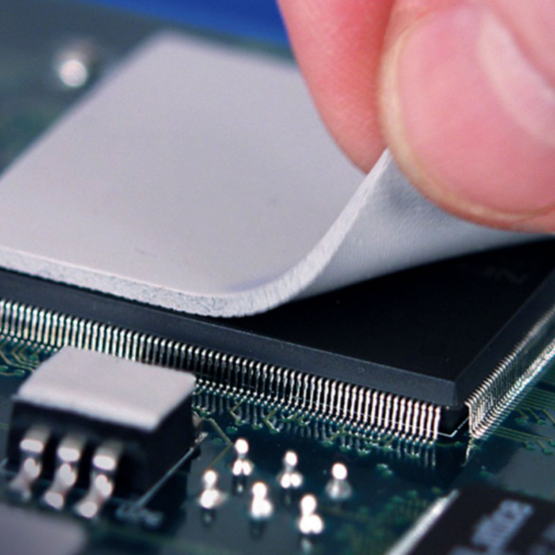 Application of thermal conductive silicone pads in SSD chips